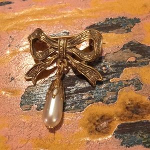 Pretty Brooch